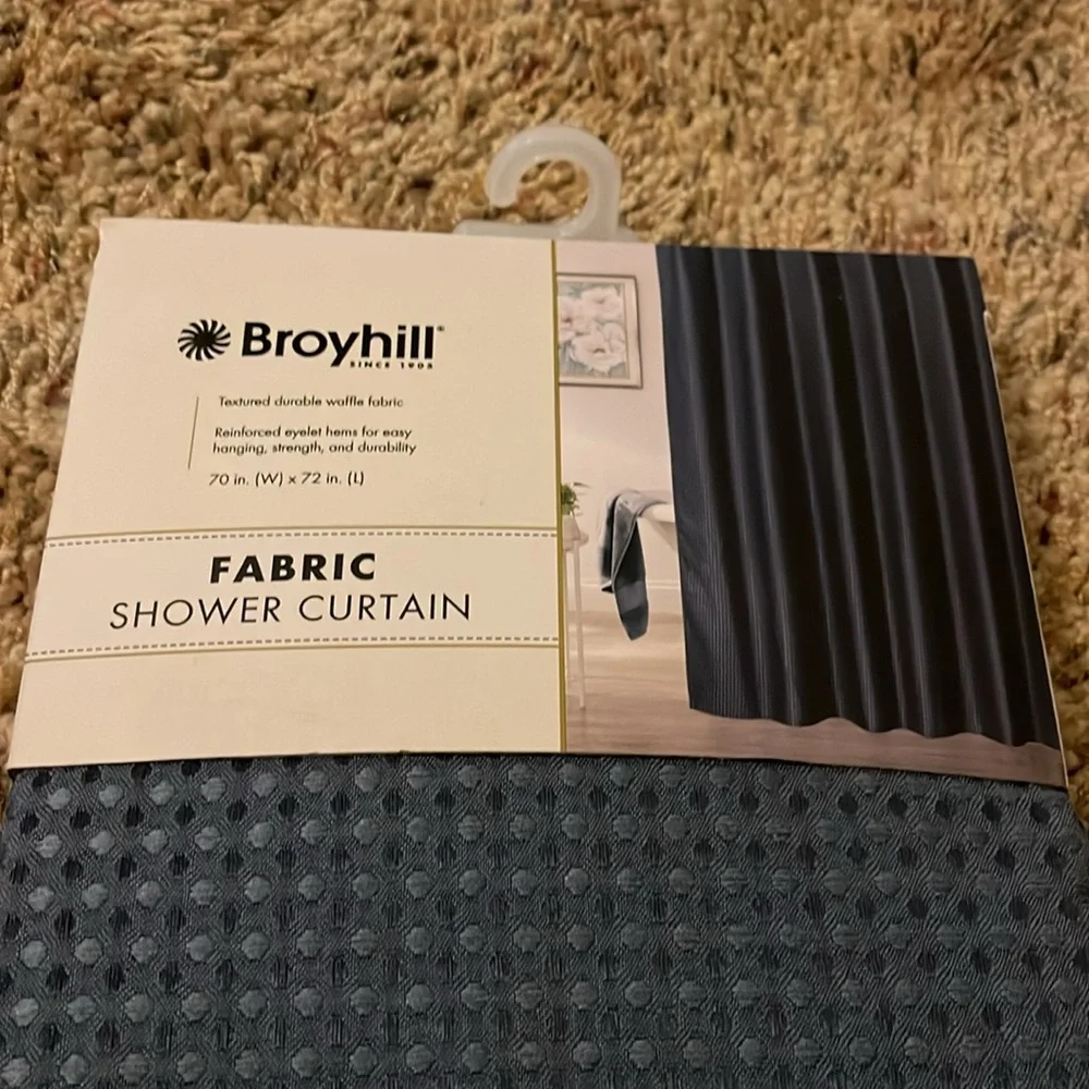 NEW Broyhill fabric shower curtain